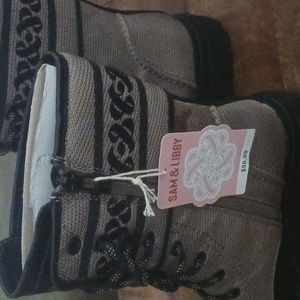 Sam&Libby Stella combat boot SZ10 NWT